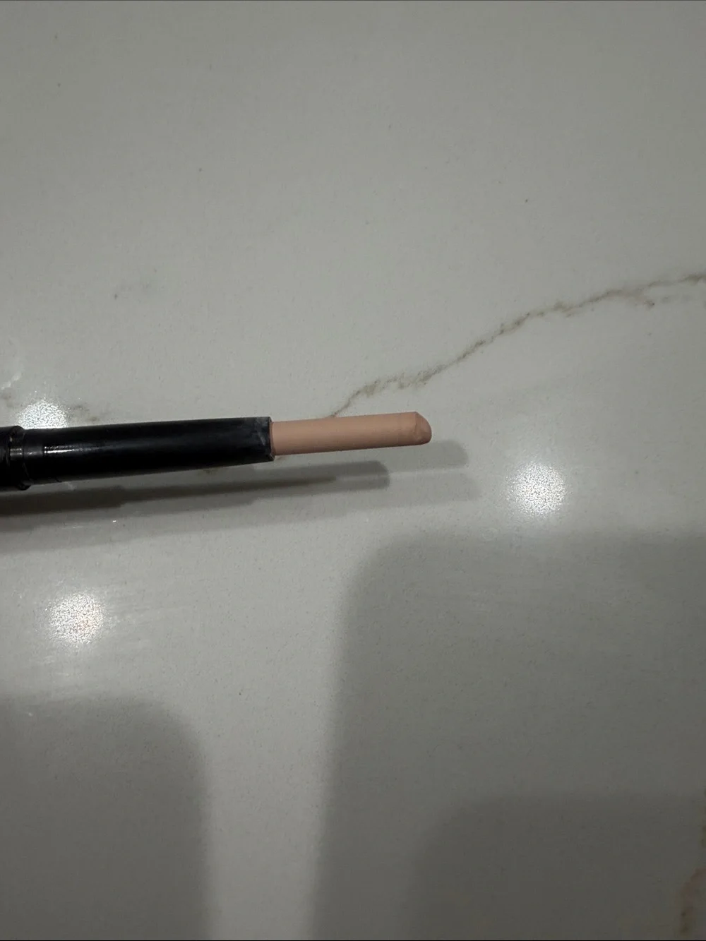 laura mercier Soft Nude Pink Cream Eye Shadow Stick : vanilla kiss